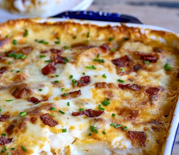 LOADED SCALLOPED POTATOES recipe