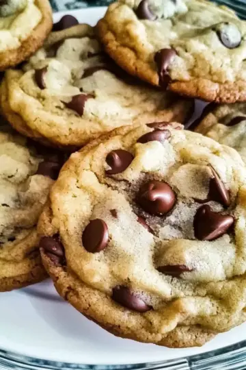 SoftBatch Chocolate Cookies