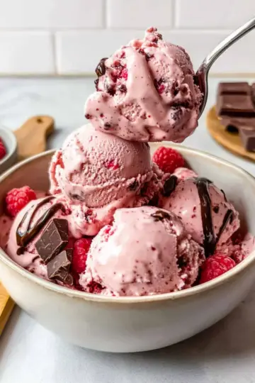 Raspberry Chocolate Ice Cream