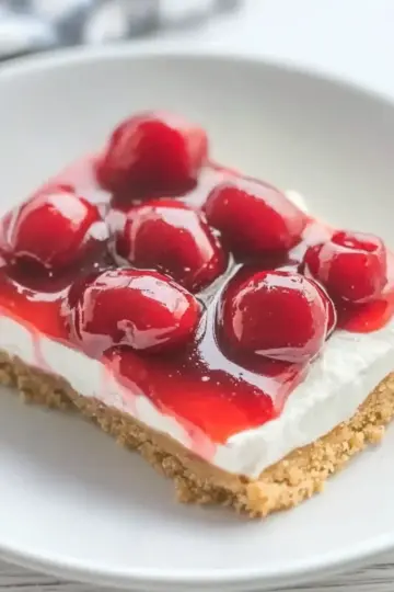 No Bake Cherry Cheesecake