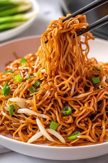 Cantonese Chow Mein