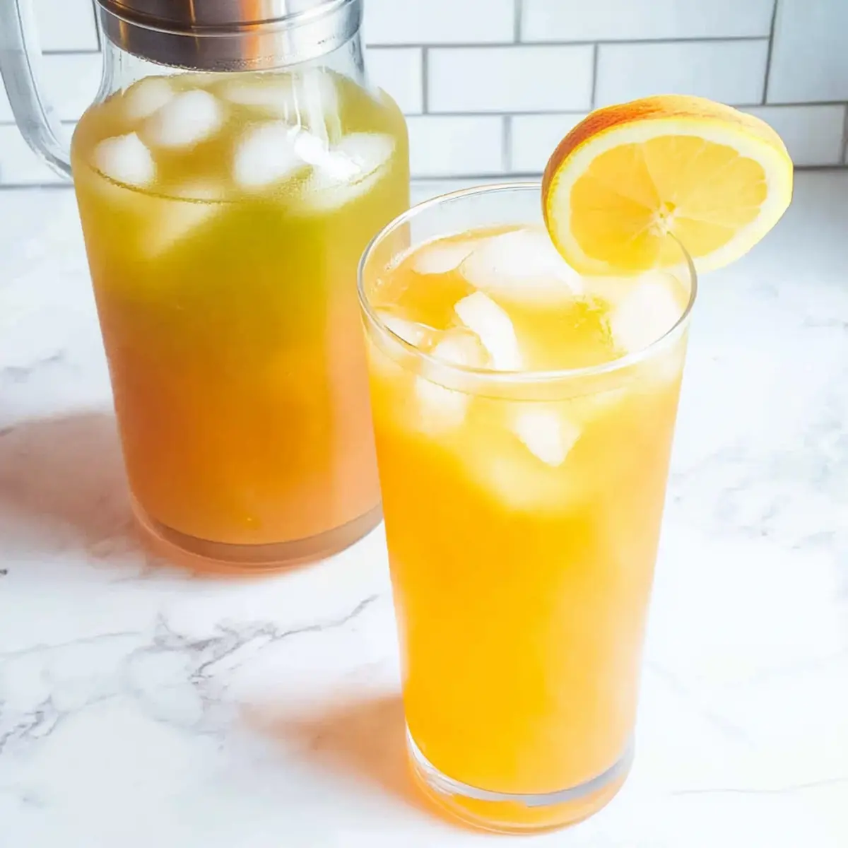 Iced Peach Green Tea Lemonade